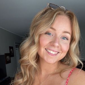 Meet your Posher, Koral